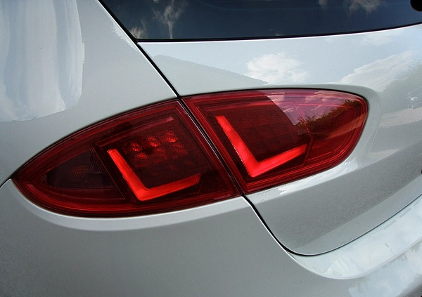 Seat Leon cena 44800 przebieg: 182600, rok produkcji 2012 z Bukowno małe 742